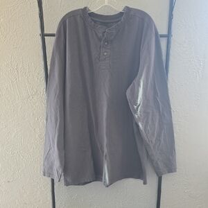 Men's Long-Sleeve Henley Shirt - Charcoal